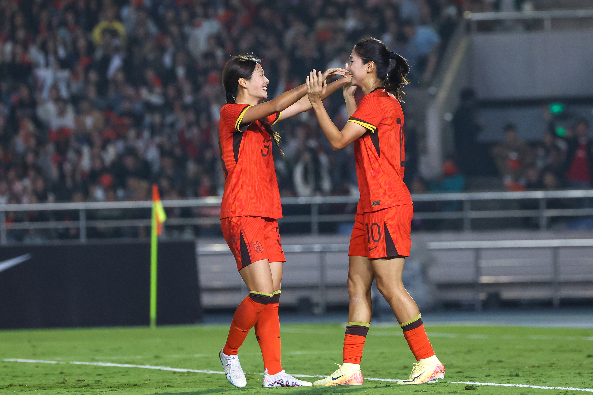 中国女足勇夺世界杯前四，实力惊艳的简单介绍