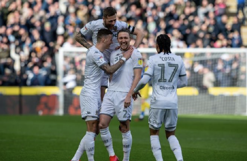 aoa体育教练-包含斯托克城客场不敌查尔顿，遭遇连败的词条