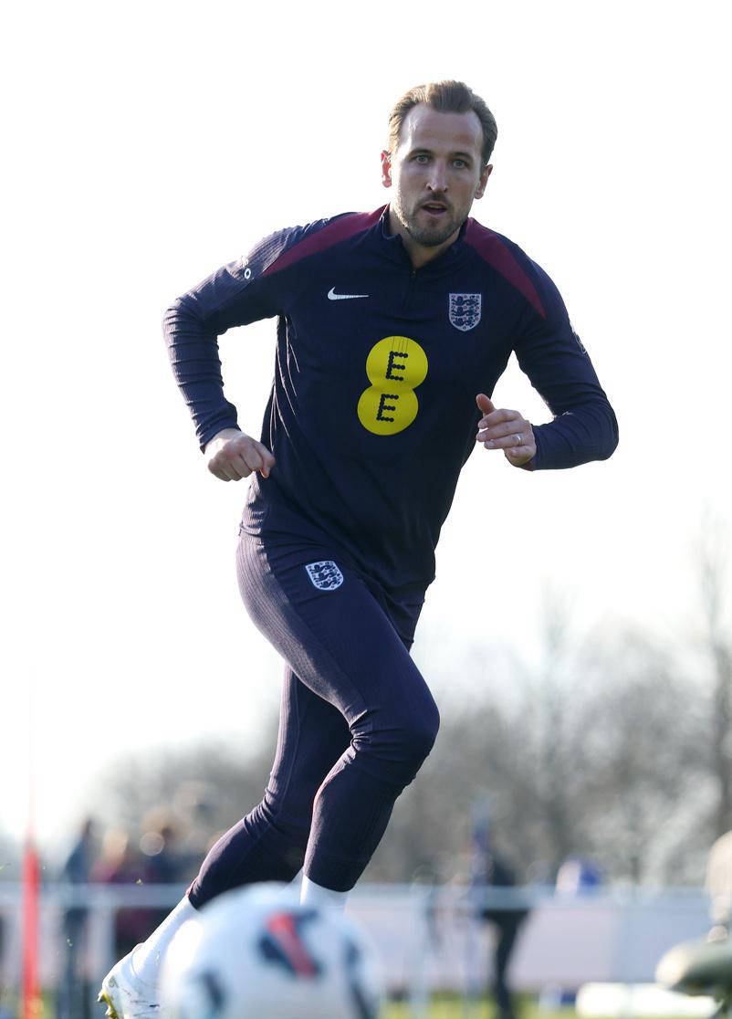 英格兰队主场取得了领先 英格兰队主场取得了领先