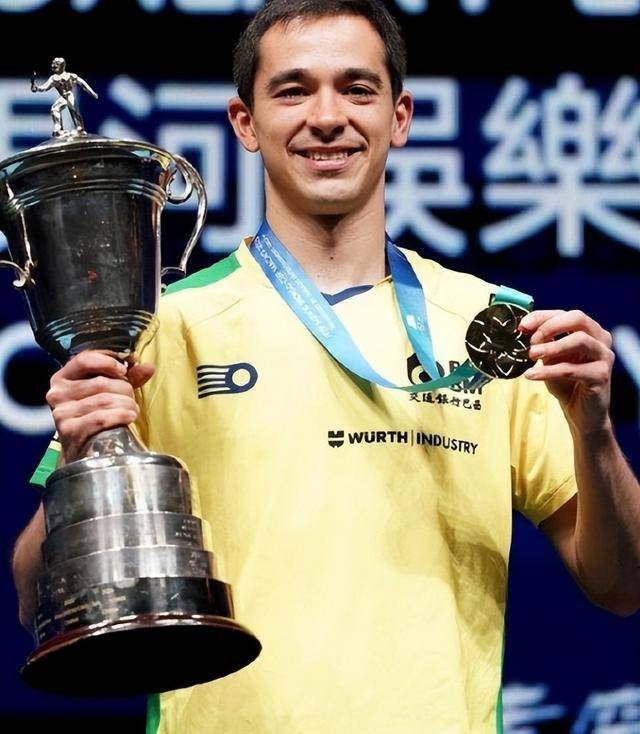 包含新星蒙彼利埃表现出色,逐步崛起的词条 包含新星蒙彼利埃表现出色,逐步崛起的词条