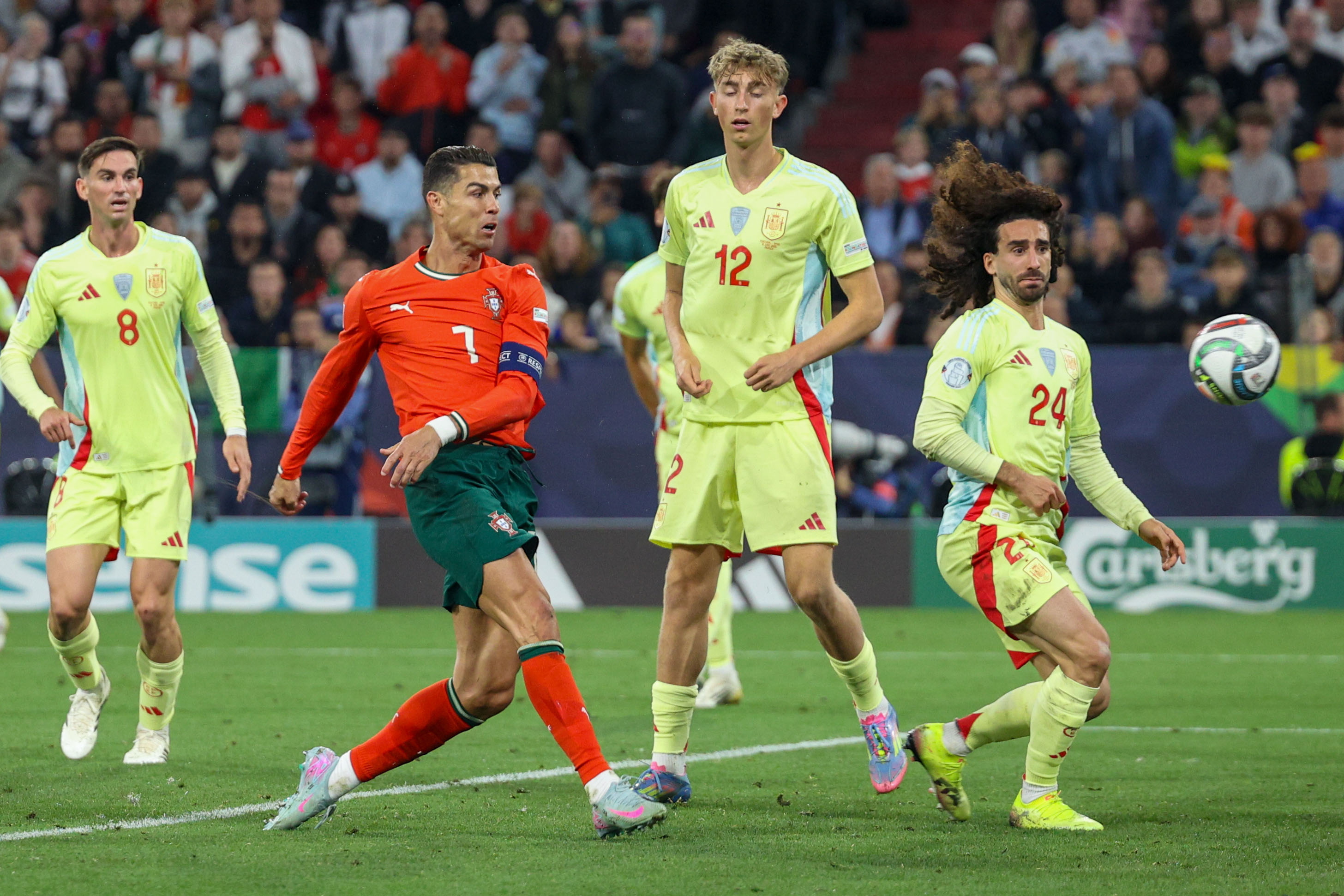 瑞典国家队在欧国联中获得胜利 瑞典国家队在欧国联中获得胜利