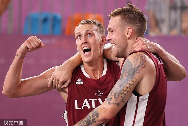 拉脱维亚队险胜晋级下一轮 拉脱维亚队险胜晋级下一轮
