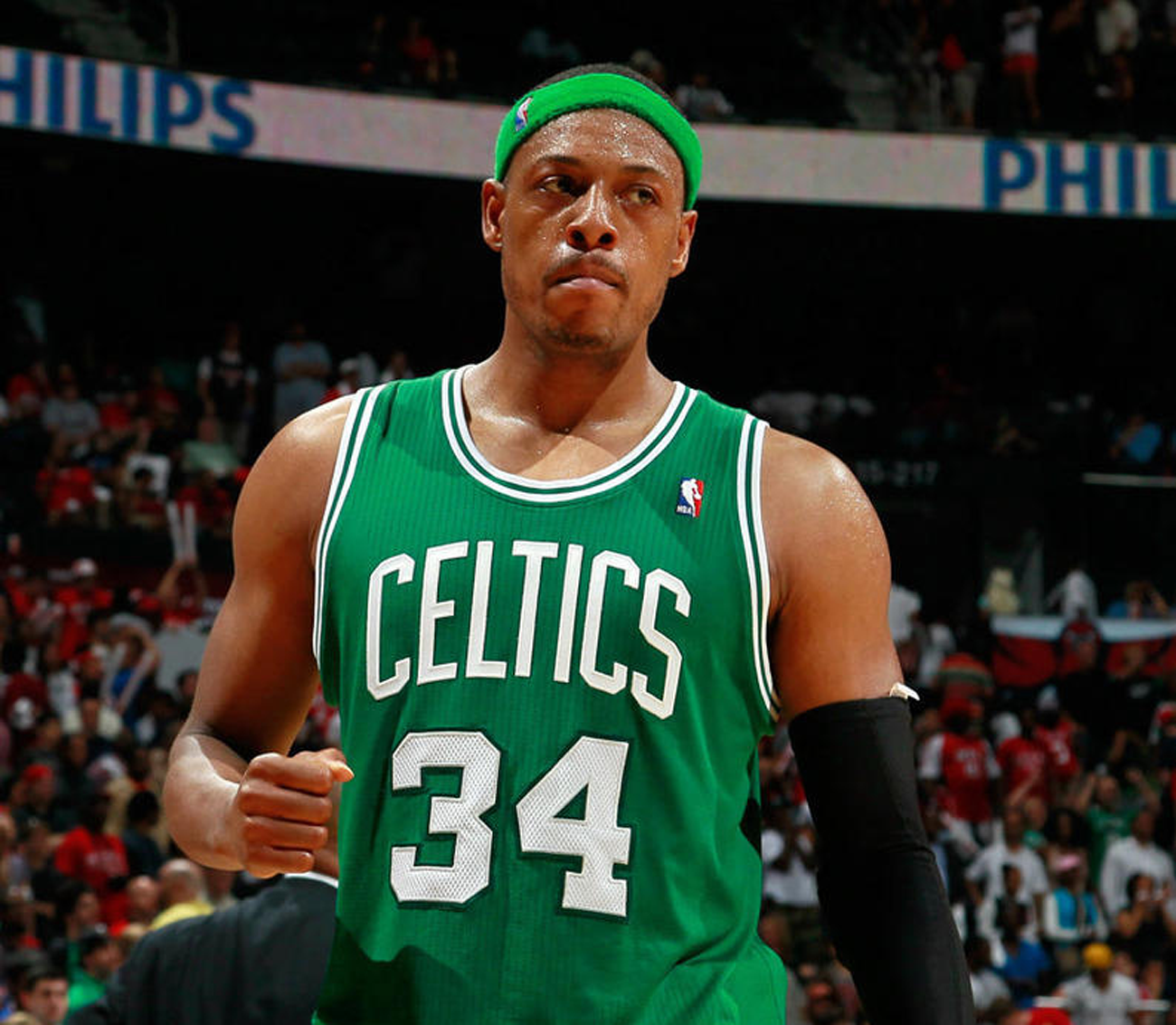 aoa体育馆-包含NBA新贵筹划战术回忆篮球历史家事的词条