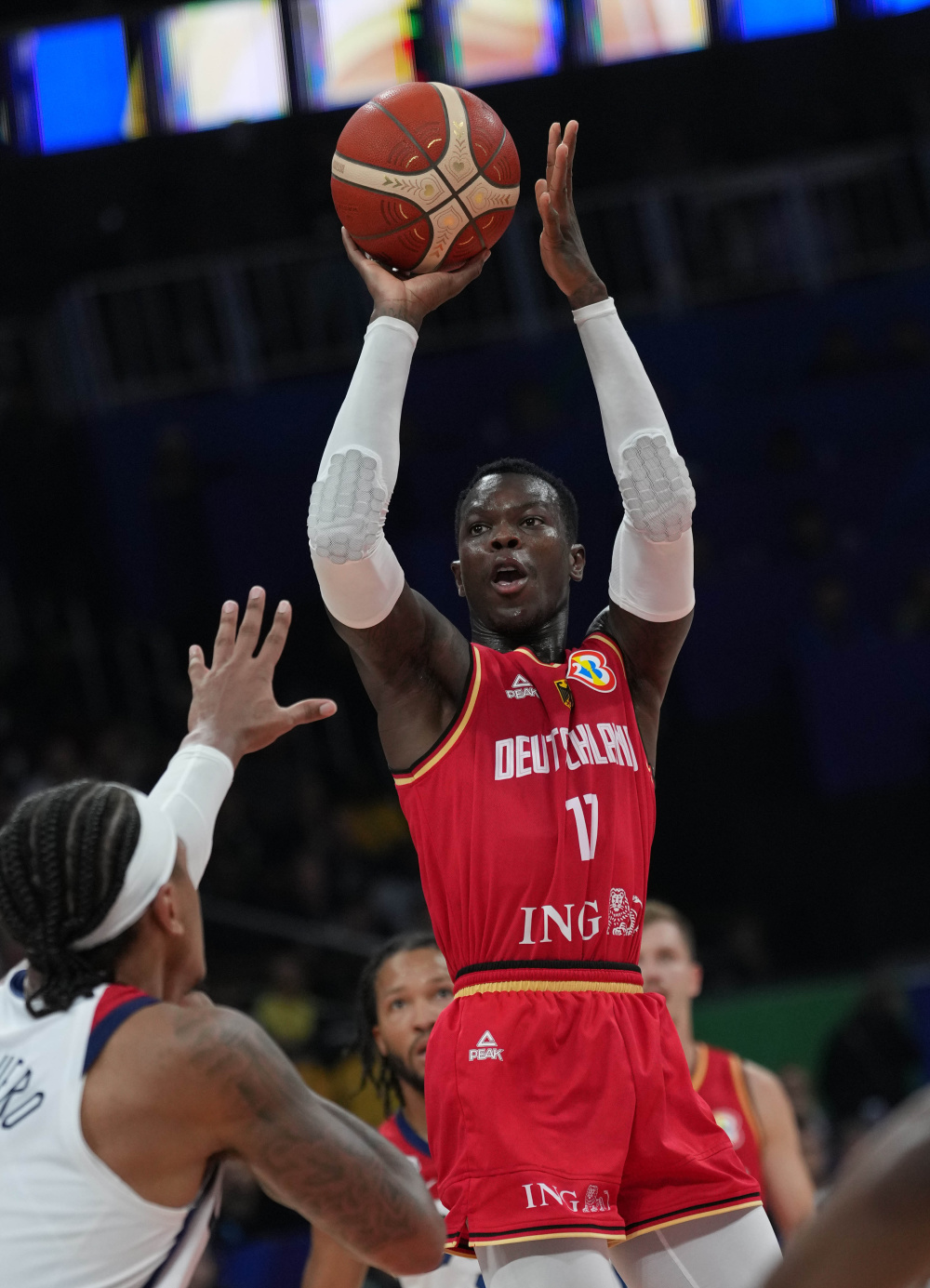 世界杯篮球锦标赛即将拉开帷幕,球迷翘首期待 世界杯篮球锦标赛即将拉开帷幕,球迷翘首期待