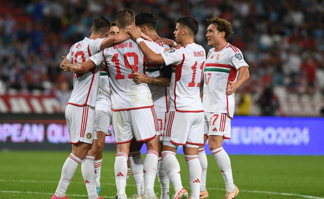 aoa体育娱乐-俄罗斯对阵土耳其，欧锦赛资格激战