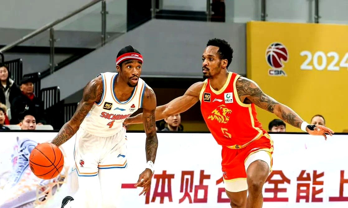 外援火力全开,球队轻松战胜对手的简单介绍 外援火力全开,球队轻松战胜对手的简单介绍