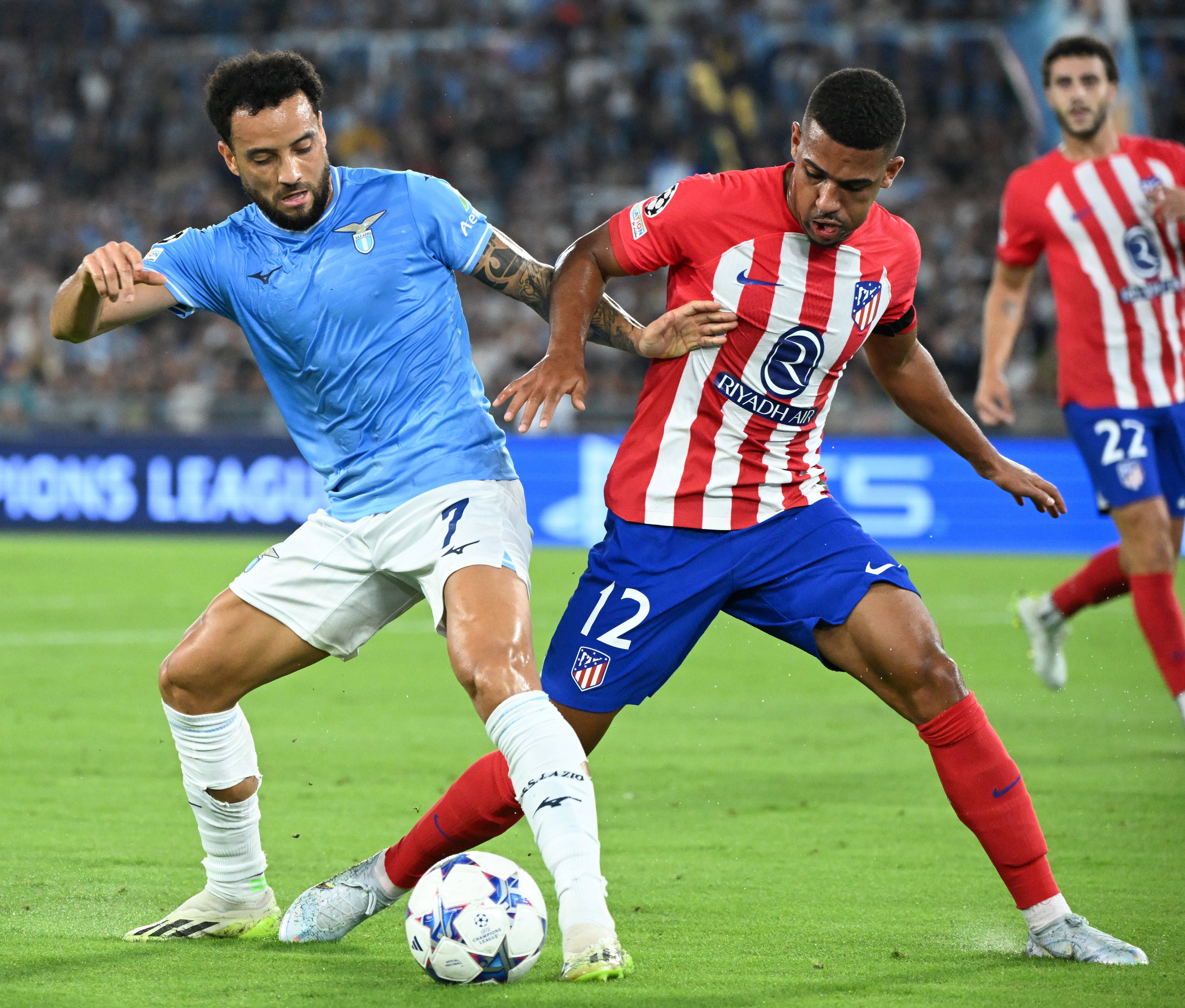 多特蒙德主场击败拉齐奥,豪取三分 多特蒙德主场击败拉齐奥,豪取三分