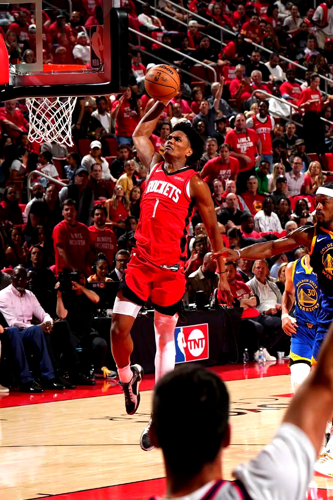 aoa体育官网-勇士力克热火继续追赶